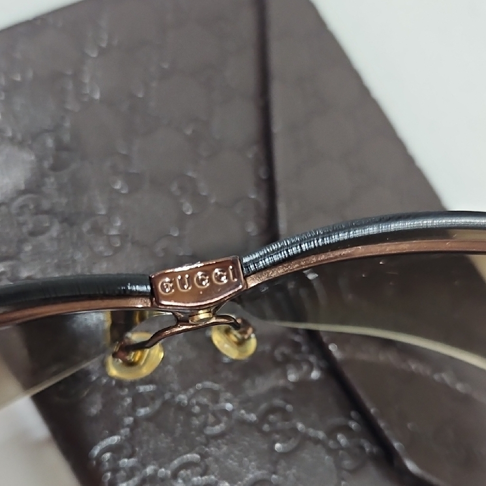 Gucci Brown Sunglasses with Case - Picture 7 of 8